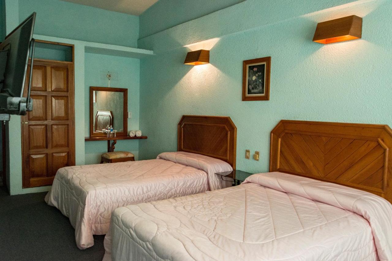Hotel Michelle ซานอันเดรส ตุกซ์ตลา ภายนอก รูปภาพ